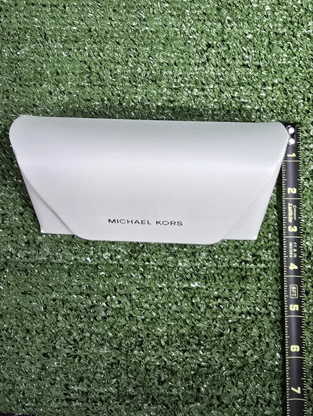 Michael Kors Textured Leather Snap Button Glasses Hardcase & Cleaning Cloth NEW